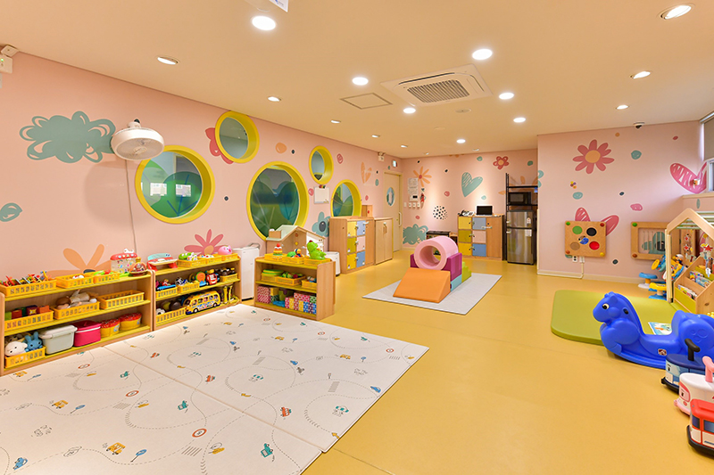 판암점 시간제보육실 복도