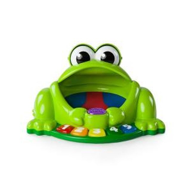 공놀이 개구리 연못